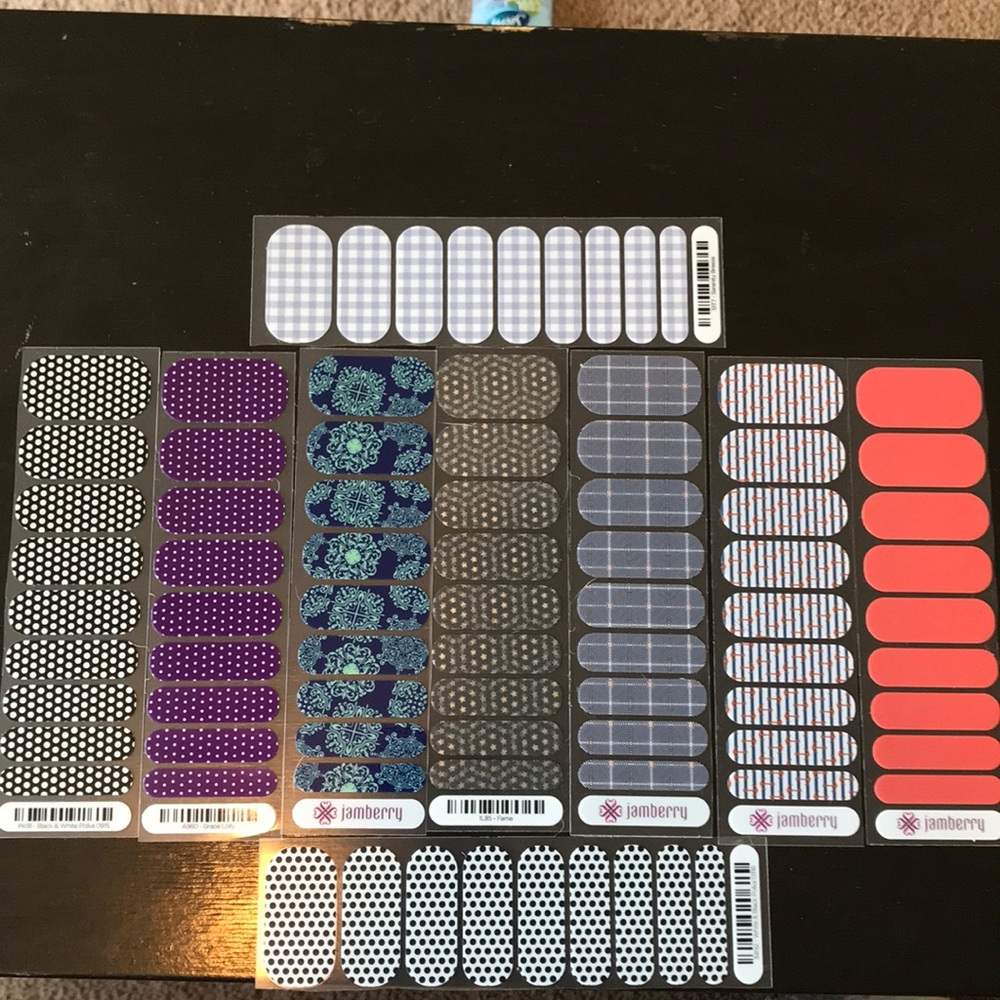 Jamberry Nail Wrap ••HALF SETS••